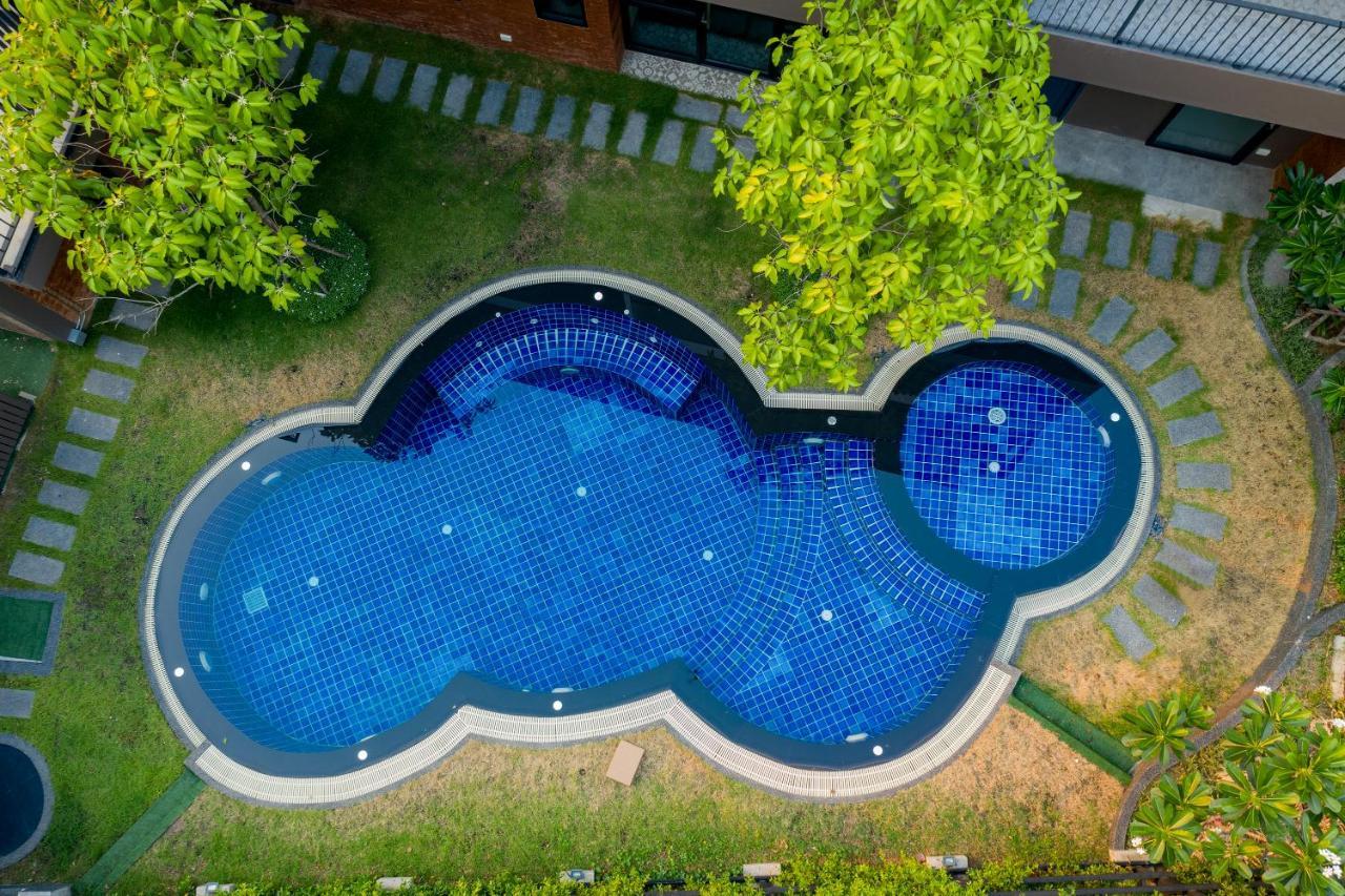 Momo Hotel Чиангмай Екстериор снимка